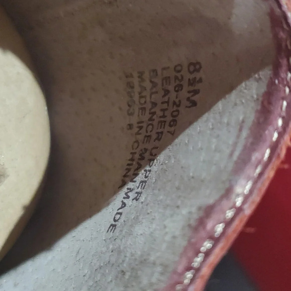 Strictly comfort jessie red leather slip on flats new in box - Picture 7 of 8